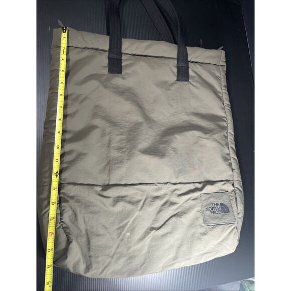 THE NORTH FACE CITY VOYAGER  Water Repellent Tote Bag Lightweight Green - Picture 6 of 14